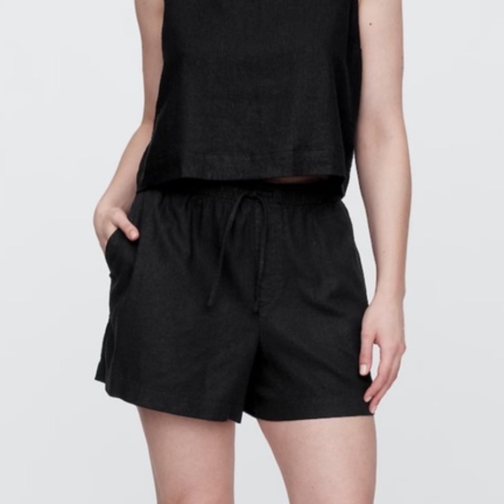 GAP Linen-Blend Easy Shorts - Black
